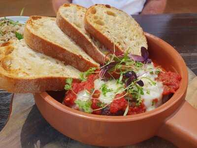 Md's Italian Kitchen & Bar