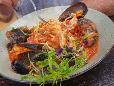 Md's Italian Kitchen & Bar