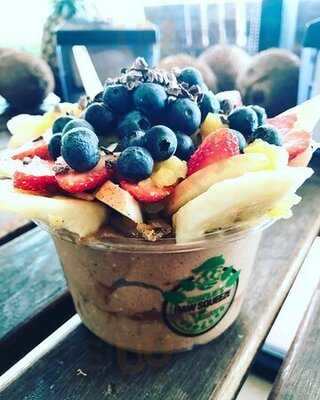 Charlie's Raw Squeeze Kenmore