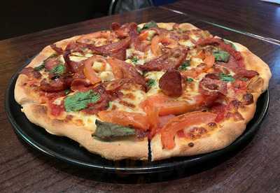 T4's Gourmet Pizza & Pasta