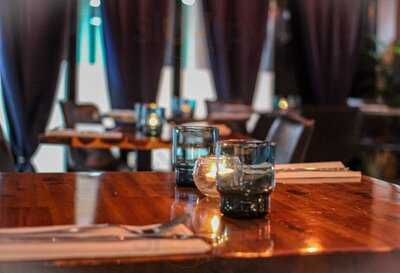 Lodger Kitchen & Bar