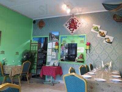 Raja Indian Restaurant