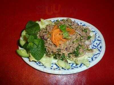 Huong's Vietnamese & Chinese Restaurant