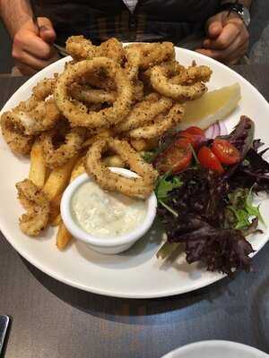 The Coffee Club Bulimba