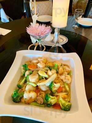 Leon Chinese Restaurant