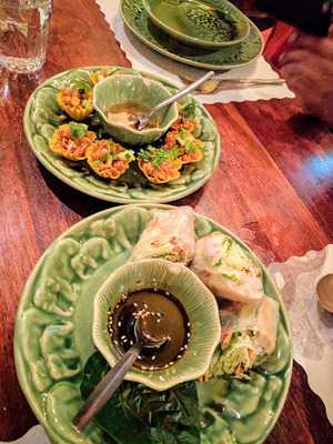 Benjarong Thai Restaurant