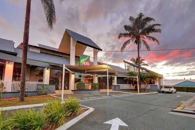 Mount Gravatt Hotel