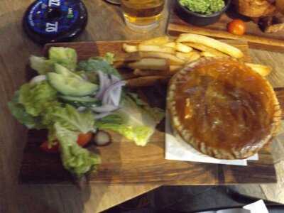 Tapworks Bar & Grill