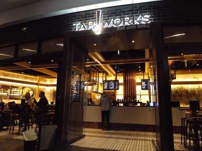 Tapworks Bar & Grill