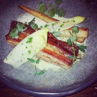 The Rogue Rennard Cafe