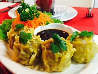 Thai Red Seed Cafe & Restaurant