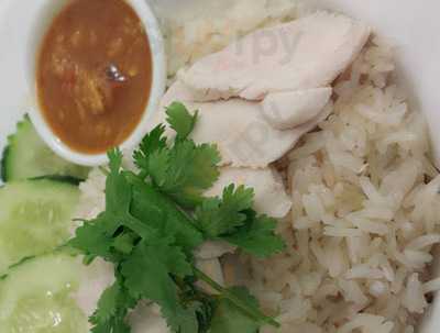 Thai Red Seed Cafe & Restaurant