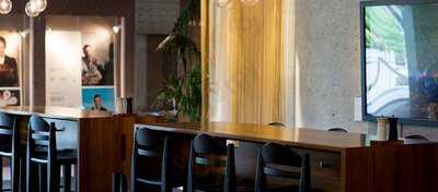 Russell Street Wine Bar