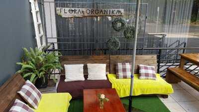 Flora Organika