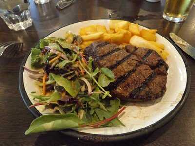 Edinburgh Castle Hotel