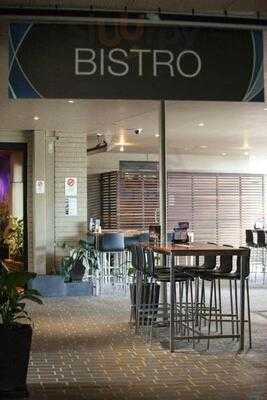 Edinburgh Castle Hotel