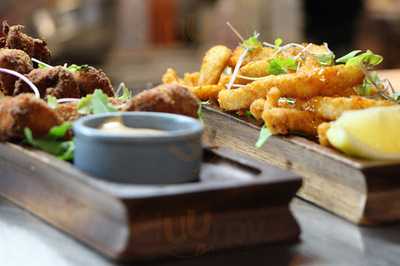 Phoenix Bar & Lounge