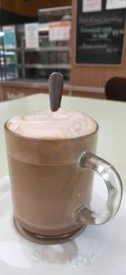 Blended By Biscuit Cafe