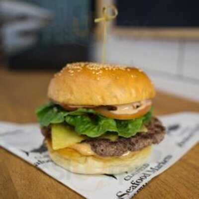 Clayfield Seafood Markets