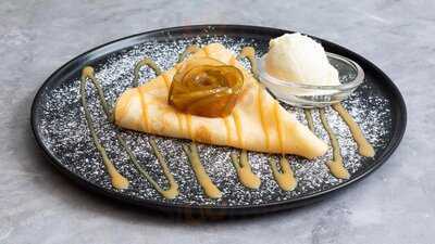 Twist Fusion Crepes