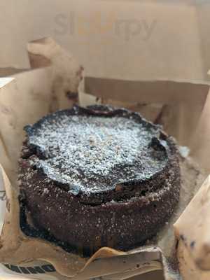 Domino's Pizza Taringa