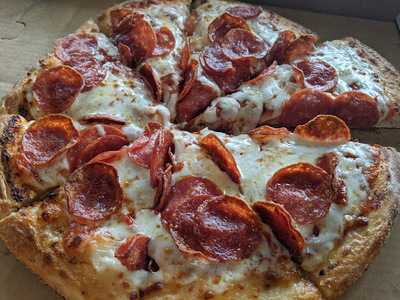 Domino's Pizza Taringa