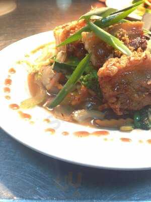 Banyo Thai And Aussie Restaurant