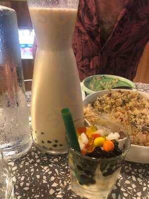 Lucha Kitchen And Bar