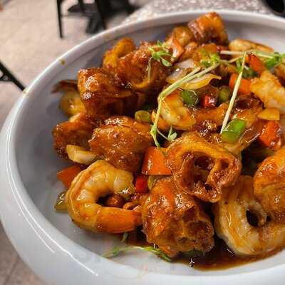 Lucha Kitchen And Bar