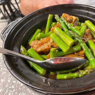 Lucha Kitchen And Bar