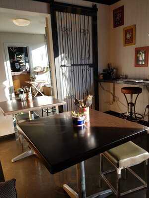 Ash+monties Espresso Bar & Kitchen