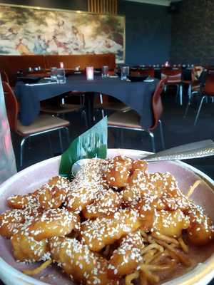 Highland Court Bar And Bistro