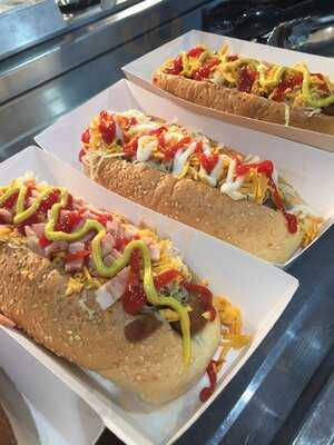 5 Dogs Meat X Vegan X Fries