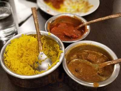 Hum Tum Indian Restaurant