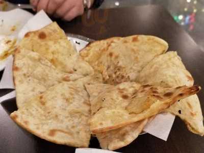 Hum Tum Indian Restaurant