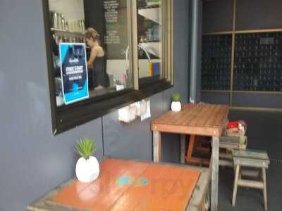 Charlie's Raw Squeeze Ashgrove