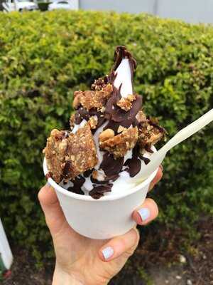 Charlie's Raw Squeeze Ashgrove