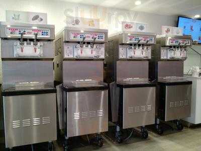 Nominom Frozen Yogurt