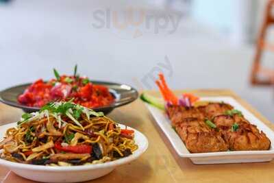 Indus Curry Express - Authentic Indian & Nepalese Restaurant