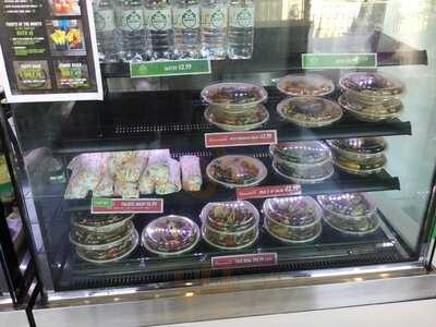 Charlie's Raw Squeeze Clayfield