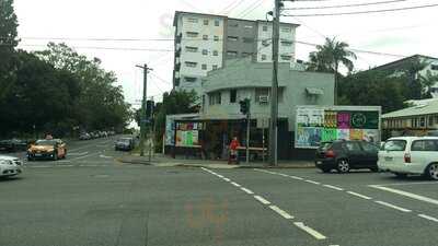 The Colombian Coffee Dealer