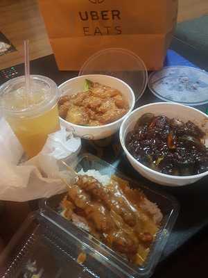 Angela's Kitchen Chinese Restaurant