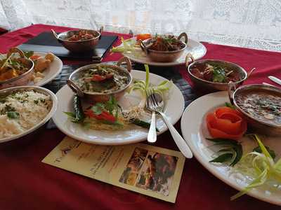 Taj Curry Indian Cuisine