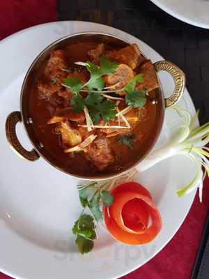 Taj Curry Indian Cuisine