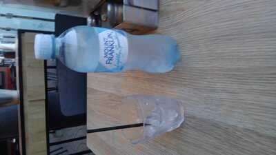 Coffee Club. Eagle Street Pier.