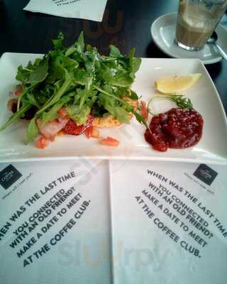 Coffee Club. Eagle Street Pier.