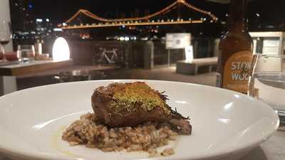 Toscani's Cafe Bar & Restaurant