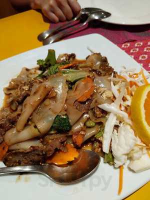 Maesri Thai Restaurant