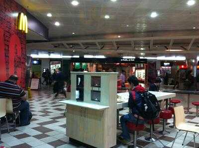 Mc Donald's Central Station