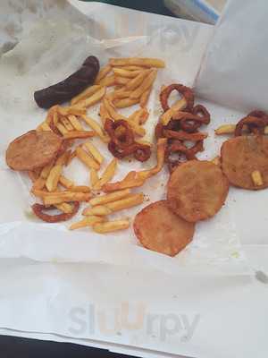 Jumbo's Shark And Tatie